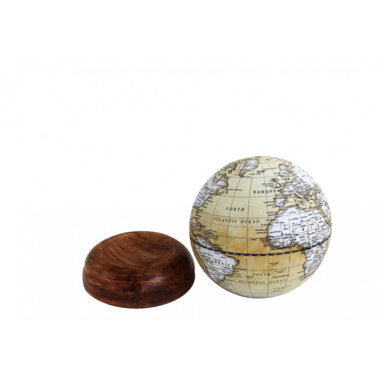 GLOBE PÅ BAS, BRUNT